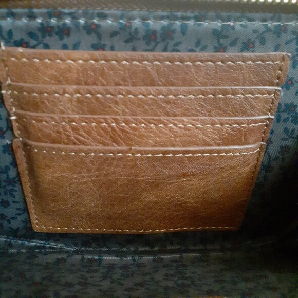 Urban Expressions Brown Vegan Leather Crossbody Wallet Bag - Picture 12 of 15